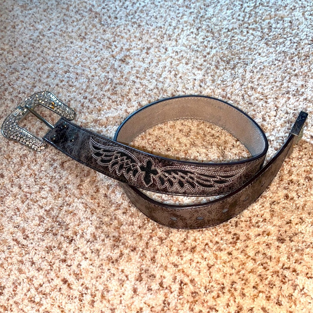 super cute rodeo belt! looks brand new